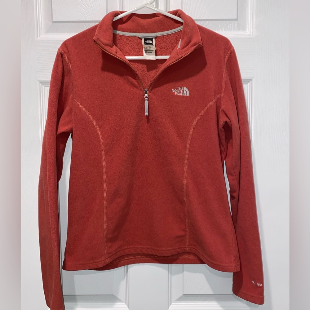 The North Face Pull Over